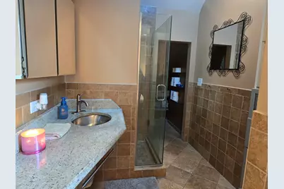 6134 W Leland Avenue, Chicago, IL 60630 - Photo 14