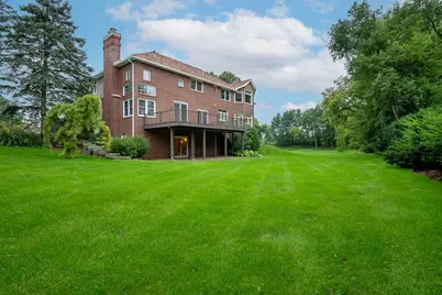 315 Bishop Court, Inverness, IL 60010 - Photo 4