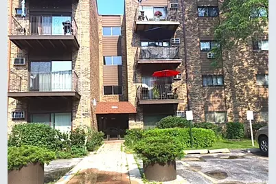 8894 Knight Avenue #213, Des Plaines, IL 60016 - Photo 1
