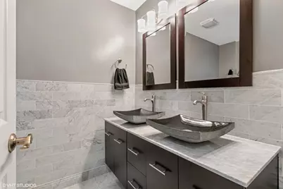 1330 N La Salle Drive #306, Chicago, IL 60610 - Photo 12