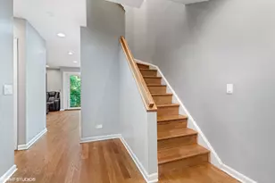 1330 N La Salle Dr, Chicago, IL 60610 - Photo 10