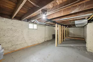 725 N 11th St, Dekalb, IL 60115 - Photo 18