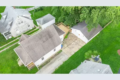 725 N 11th Street, Dekalb, IL 60115 - Photo 26