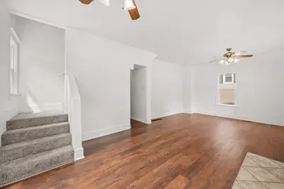 725 N 11th Street, Dekalb, IL 60115 - Photo 4