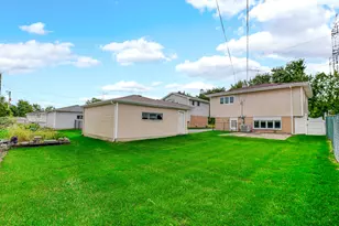 5448 139th St, Crestwood, IL 60418 - Photo 4