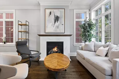 3619 N Hermitage Avenue, Chicago, IL 60613 - Photo 2