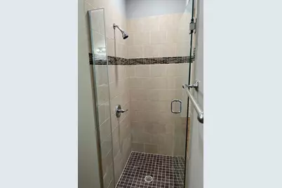 1753 W Augusta Avenue #1F, Chicago, IL 60622 - Photo 16