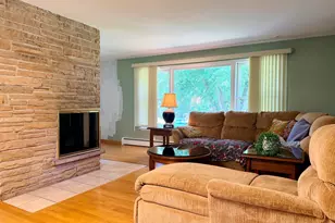 926 Valley Rd, Lake Forest, IL 60045 - Photo 8