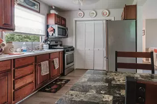 109 Hilldale Rd, Fox Lake, IL 60020 - Photo 6