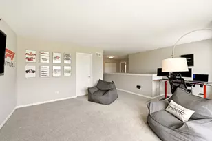 322 Longview Dr, Elgin, IL 60124 - Photo 26