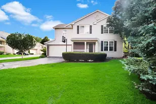 2451 Stonegate Rd, Algonquin, IL 60102 - Photo 32
