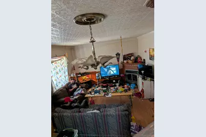 716 N Center Street, Clifton, IL 61727 - Photo 2