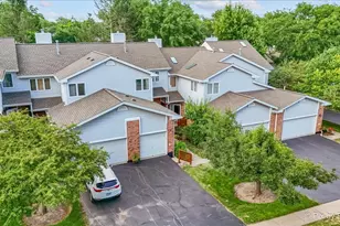 228 Charlotte Pl, Cary, IL 60013 - Photo 36