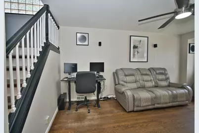 3509 W 73rd Place, Chicago, IL 60629 - Photo 10