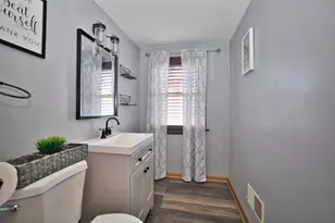 3509 W 73rd Pl, Chicago, IL 60629 - Photo 30