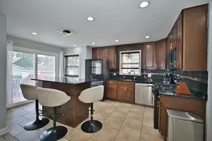 3509 W 73rd Pl, Chicago, IL 60629 - Photo 24