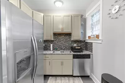 6239 S Ellis Avenue #3, Chicago, IL 60637 - Photo 10