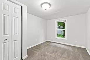 28324 S Fir Ln, Wilmington, IL 60481 - Photo 10