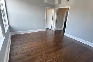 2617 W Lawrence Ave, Chicago, IL 60625 - Photo 2