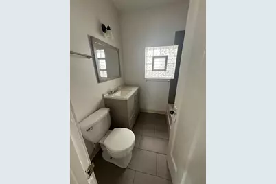 3008 W Cullom Avenue #1E, Chicago, IL 60618 - Photo 6