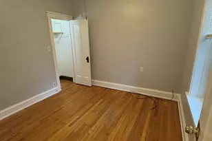 3008 W Cullom Ave, Chicago, IL 60618 - Photo 12