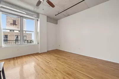 6 S Laflin Street #714, Chicago, IL 60607 - Photo 2