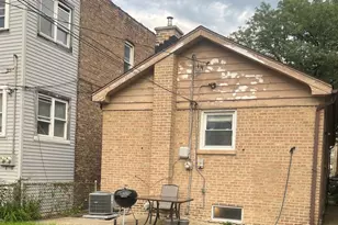 1504 N Kolin Ave, Chicago, IL 60651 - Photo 12
