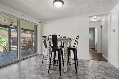 558 10th Street, Lincoln, IL 62656 - Photo 14