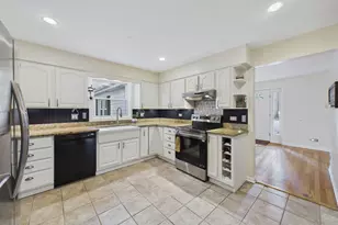 24740 W Miller Rd, Barrington, IL 60010 - Photo 10