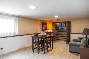 400 S Mt Prospect Rd, Mount Prospect, IL 60056 - Photo 6