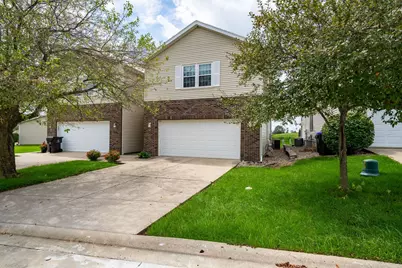 4 Everett Court #4, Bloomington, IL 61705 - Photo 1