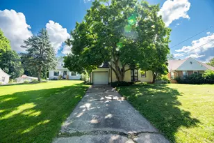 816 Jordan Pl, Rockford, IL 61108 - Photo 1