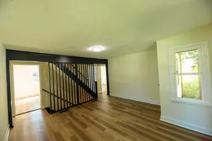 816 Jordan Pl, Rockford, IL 61108 - Photo 4