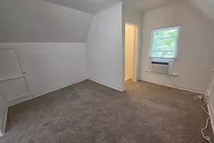 907 Retz Dr, Ottawa, IL 61350 - Photo 8