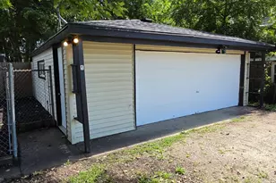 907 Retz Dr, Ottawa, IL 61350 - Photo 24