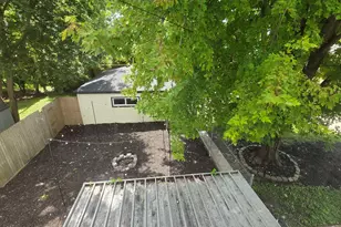 907 Retz Dr, Ottawa, IL 61350 - Photo 32