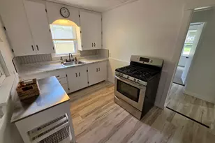 907 Retz Dr, Ottawa, IL 61350 - Photo 18
