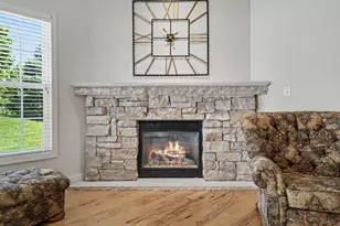 31 Yukon Cir, Bloomington, IL 61705 - Photo 12