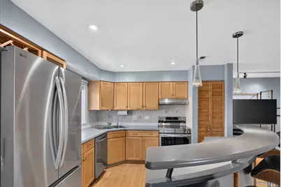 9332 Landings Lane #501, Des Plaines, IL 60016 - Photo 8