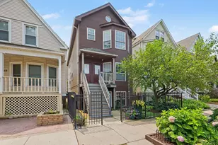 1619 W Hollywood Ave, Chicago, IL 60660 - Photo 1