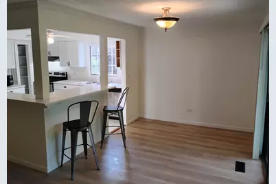 218 Brookside Lane #B, Willowbrook, IL 60527 - Photo 12