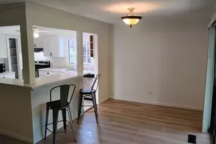 218 Brookside Ln, Willowbrook, IL 60527 - Photo 12