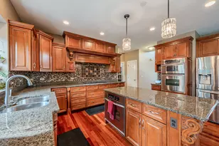 4204 Chaparral Dr, Naperville, IL 60564 - Photo 10