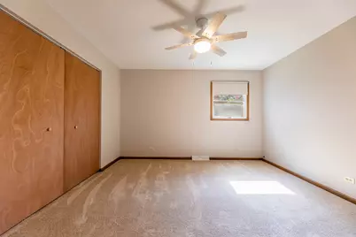 2516 Red Oak Trail, Crest Hill, IL 60403 - Photo 10