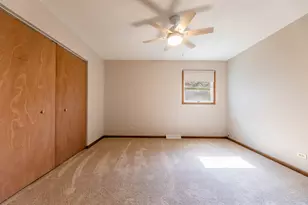 2516 Red Oak Trail, Crest Hill, IL 60403 - Photo 10