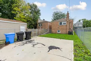 1402 E 76th St, Chicago, IL 60619 - Photo 30