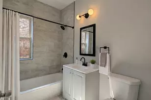 148 W 117th St, Chicago, IL 60628 - Photo 8
