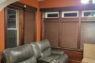 7230 S Luella Ave, Chicago, IL 60649 - Photo 4