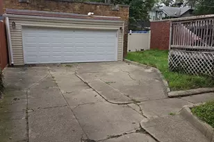 7230 S Luella Ave, Chicago, IL 60649 - Photo 16