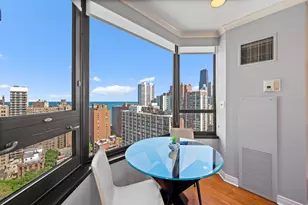 1410 N State Pkwy, Chicago, IL 60610 - Photo 14